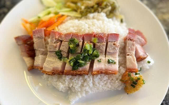 Cơm Tấm Cô Tư Lái Thiêu - Nguyễn Văn Thành