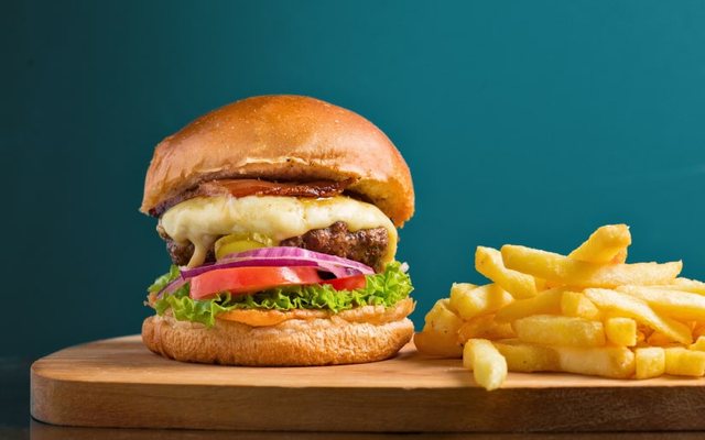 Happy Cherry - Burger, Pizza & Spaghetti