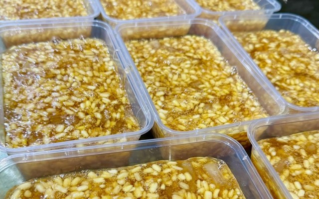 Ăn Vặt Nhà Tô - Chè Bưởi & Flan