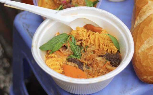 Phá Lấu Dì Tư - Trần Văn Đang