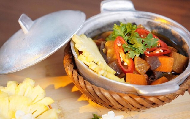 Nhà Hàng Gardenai Chay - A6BT5 Trần Văn Cẩn