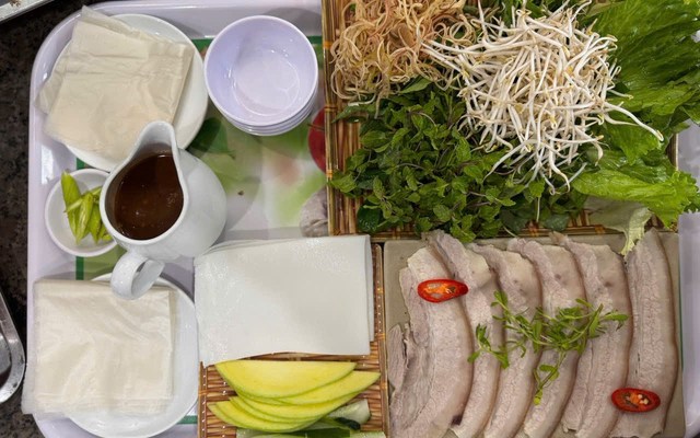 Bánh Tráng Thịt Heo - 188 Hồ Nghinh