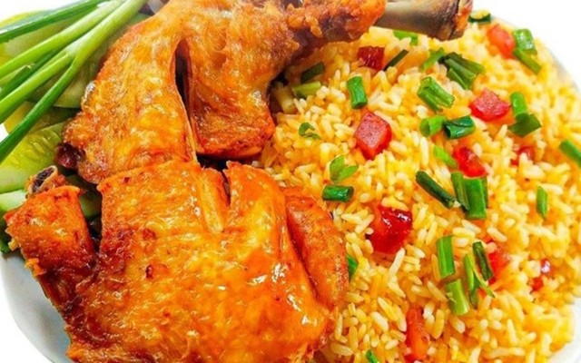 Cơm Gà Ông Sỹ - 40 Trần Quang Khải