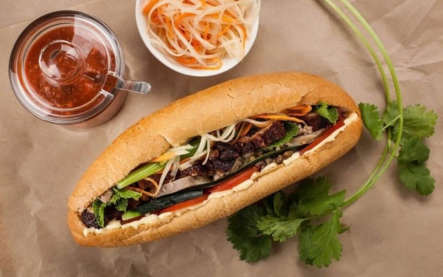 Bánh Mì O Thủy