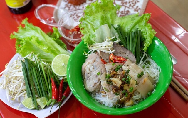 Hủ Tiếu Gõ 76 - Chính Hữu