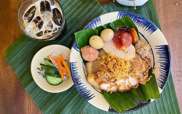 Xôi Trúc - 169 Lê Đình Dương