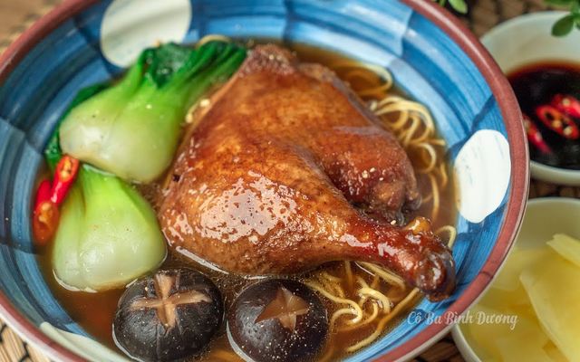 Mì Vịt Tiềm Vĩnh Ký Mì Gia - Sủi Cảo