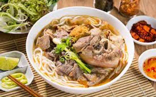 Bún Bò Huế - O Thủy