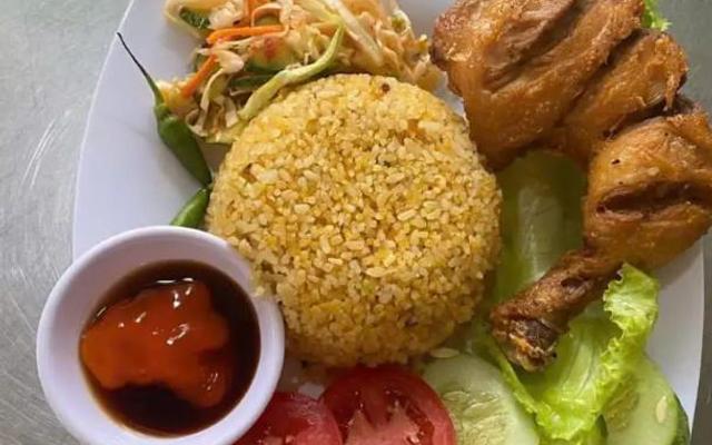 Cơm Chiên Gà Xối Mỡ Ngọc Anh - Nguyễn Văn Linh