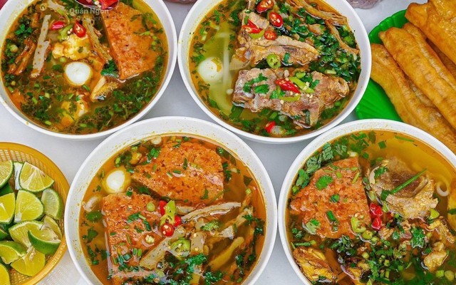 Bánh Canh Dốc Cơ Sở 3 - Trần Cao Vân