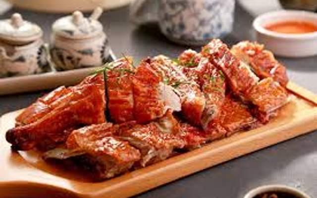 Quán Hằng - Vịt Quay Lá Mắc Mật & Má Heo Nướng - Nguyễn Công Trứ