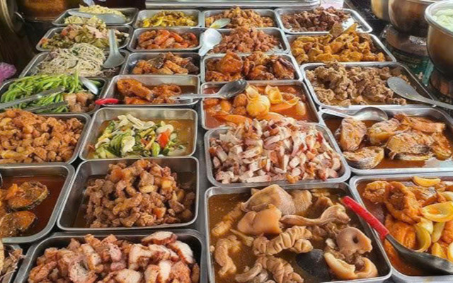 Cơm O Phượng - Lê Văn Việt