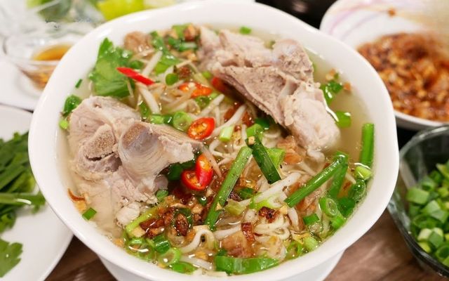 Hủ Tiếu Sài Gòn - Châu Thị Vĩnh Tế