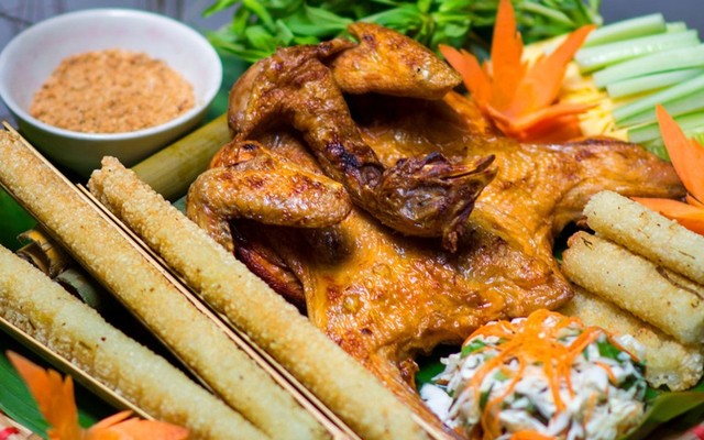 Gà Quay Lửa Nướng - La Sơn Phu Tử