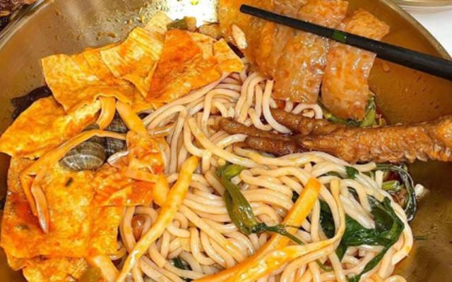 Bún Ốc Hoàng Quân - 皇冠螺螺狮粉 - Nguyễn Phong Sắc