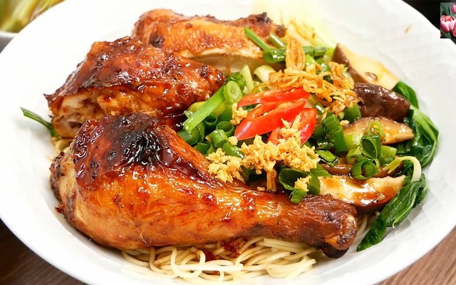 Mì Gà Quỳnh Nga - Nguyễn Hữu Thọ