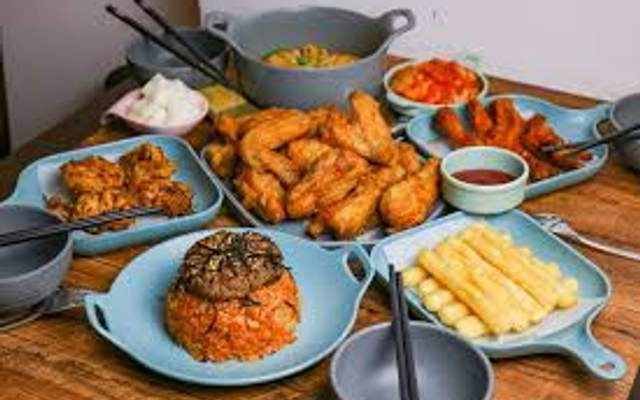 Cheese Chicky - Gà Rán Hàn Quốc - 24 Nguyễn Khuyến