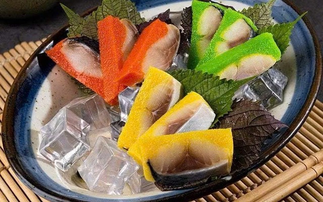 H SUSHI - Ung Văn Khiêm
