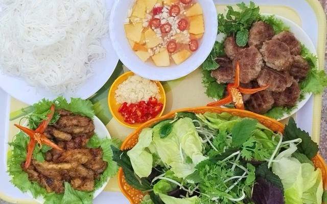 Bún Chả Hà Nội - Nguyễn Quý Đôn