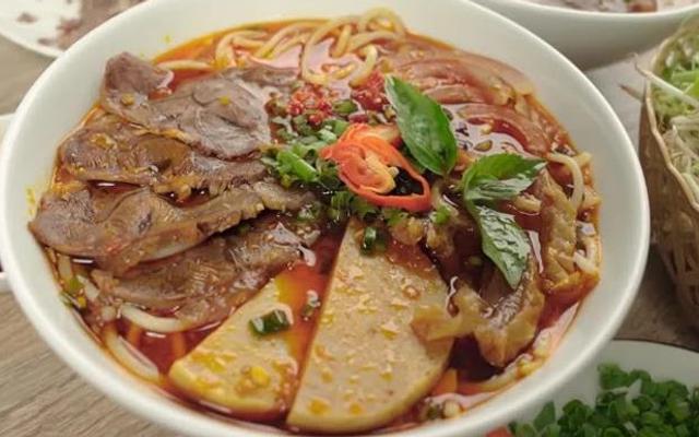 Rồng Vàng Quán - Bún Riêu, Canh Bún & Bò Kho - Trần Quang Cơ