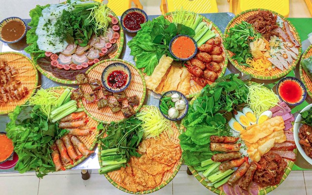 Kim Bún Nem Nướng