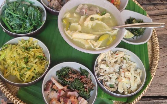 Ẩm Thực Buôn Mê - CMT8