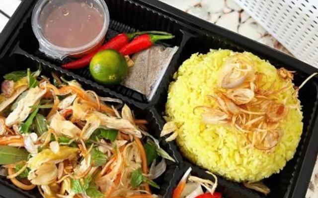 Cơm Gà Hương - 221B Trần Phú