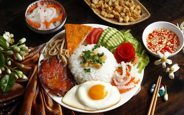 Cơm Tấm Chị Hằng - Cầu Diễn