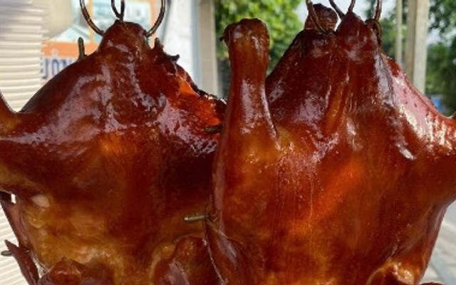 Vịt Quay Da Giòn Bố Già Phan Thiết