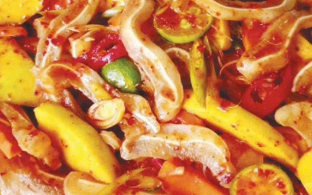 Chân Gà Sốt Thái GHIỀN