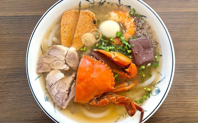 Bánh Canh Cua Anh Năm - Tô Hiệu