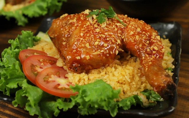 Cơm Gà Trái Đất