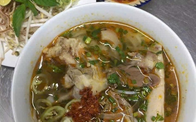 Bún Bò Huế Yến - 198 Điện Biên Phủ