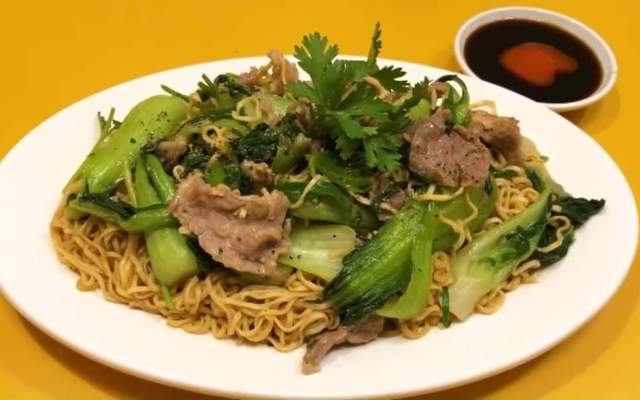 2 Anh Em - Mì Xào Bò & Nui Xào Bò