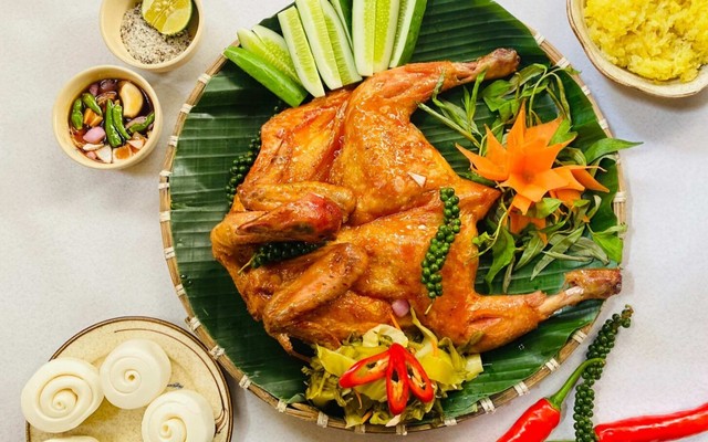 GÀ,VỊT QUAY & XƯƠNG MÁ HÀM(NƯƠNG-LẨU- HẤP) - Worls Food
