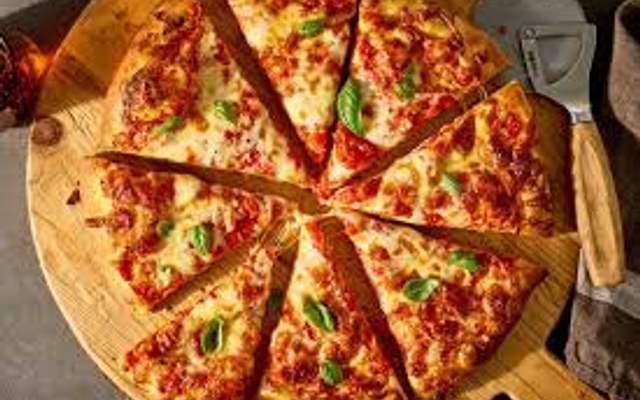 PIZZA DANA - Trần Cao Vân