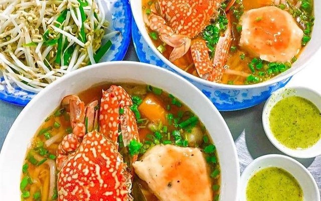 Hải Sản Thành Đạt - Lẩu Ghẹ & Bánh Canh Ghẹ - Phạm Văn Thuận