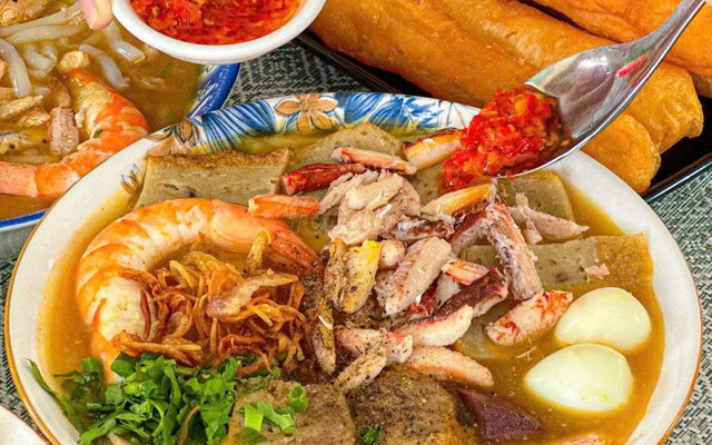 Bánh Canh Ghẹ Duy Linh - Hủ Tiếu Mực - Long Bình