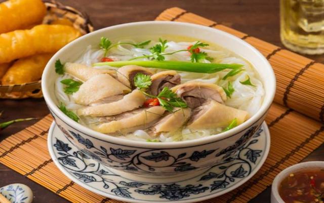 Đức Luân - Phở Bò & Cơm Rang - 104 Yên Hòa