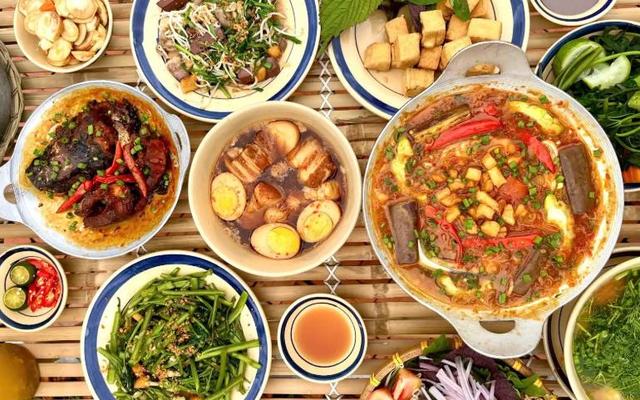 Cơm Quê Đòng Đòng - Huỳnh Văn Hớn