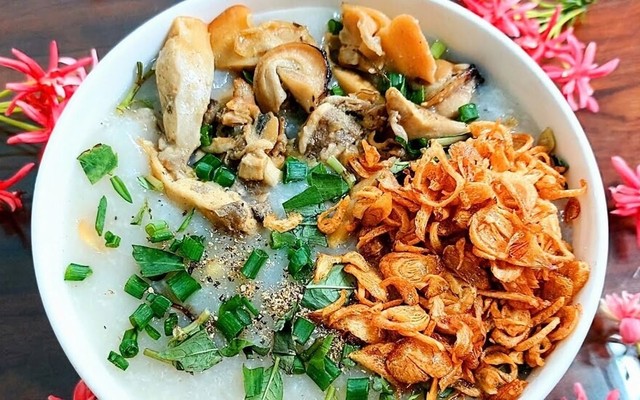 Huyền Bi - Cháo, Xôi & Bún - Lăng Cẩm