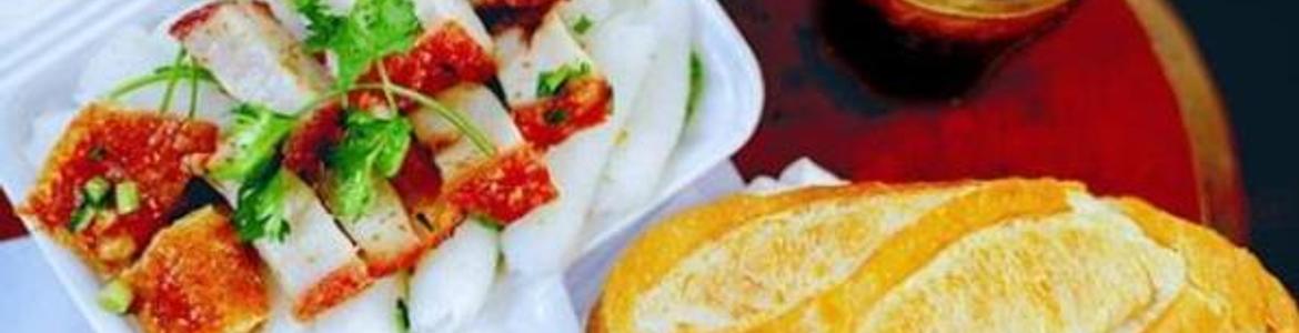 Xích Ký - Bánh Mì & Bánh Hỏi Heo Quay