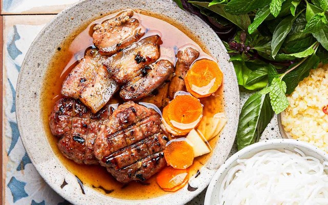 Mê Bún Chả - 146 Nguyễn Văn Lộc