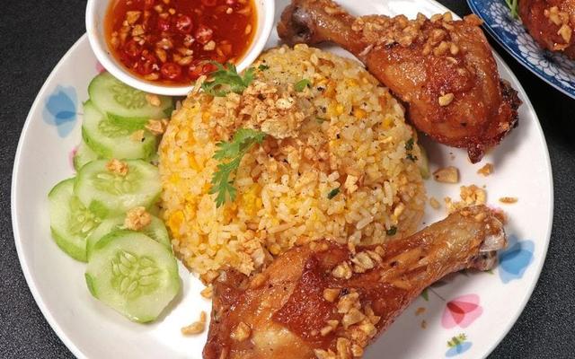 Cơm Gà Hai Chiến - Quốc Lộ 1A