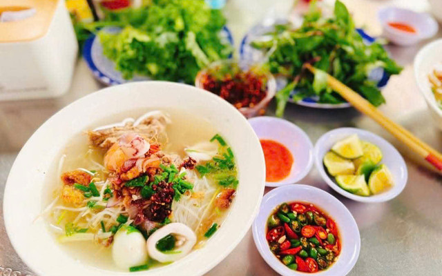 HỦ TIẾU MỰC A BÌ - 41 Lê Văn Sỹ