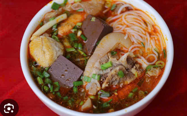 Quán Cơm Huế - 70 Hữu Nghị