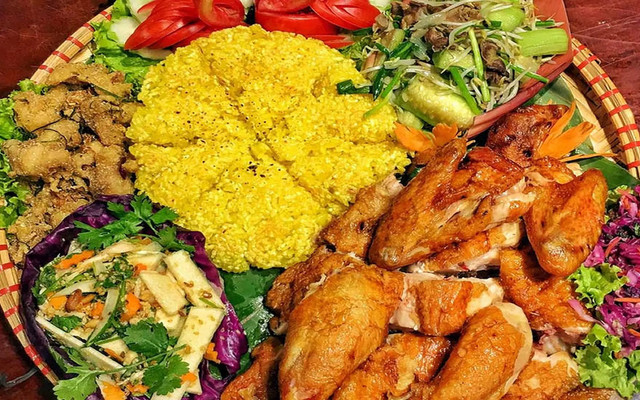 Vua Gà Mạch Hoạch - KĐT Thành Phố GIao Lưu
