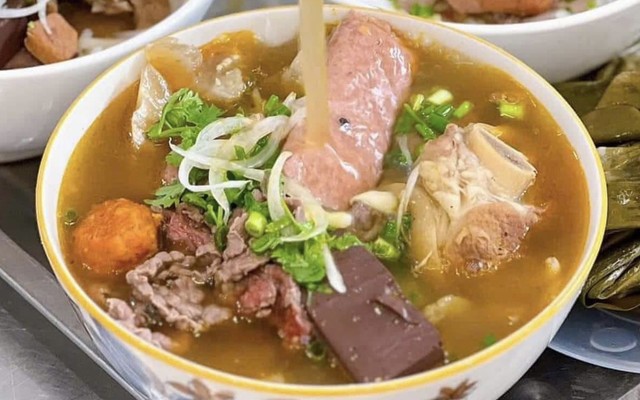 Bún Bò Huế 3T - 126 Chu Văn An