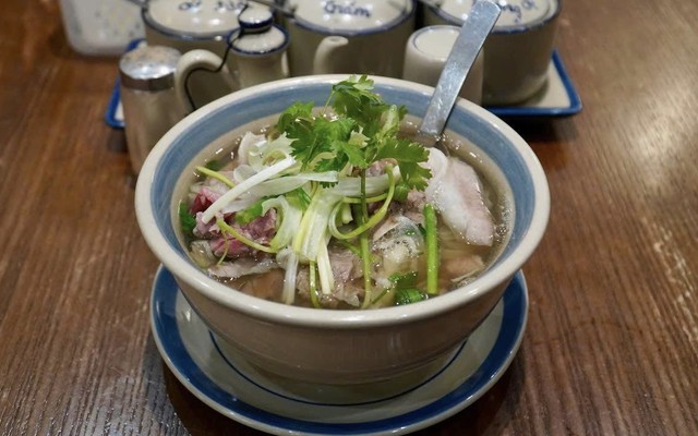 Phở Đất Việt - 105 Âu Cơ
