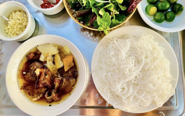Bún Chả Tre & Bún Đậu Mắm Tôm - Cô Vui